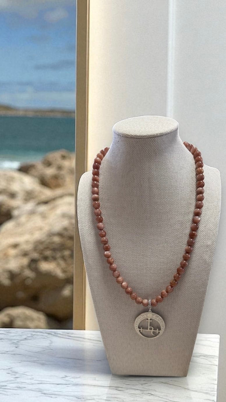 Collier Pierre de Lune Orange Lilith Artisanal